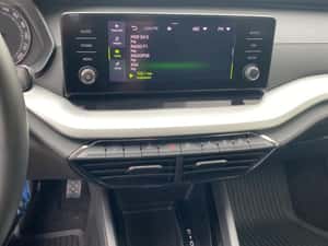 Skoda Octavia - Berlină second hand 2023 — miniatura 5