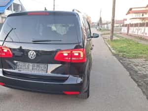 Vw Touran 2.0 TDI 140 CP Fab 2014 — miniatura 2
