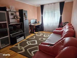 Apartament 3 camere zona Cina scoala 10 — miniatura 5