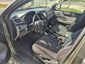 Mitsubishi l200 (variante duster 4x4 diesel  dupa 2020) — miniatura 3