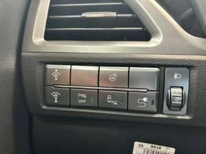SsangYong Korando Smart+ 1.5 GDI-Turbo 163 CP Manual 6 Trepte — miniatura 4