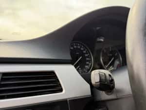 Bmw e90/e91 320d facelift 2010 — miniatura 8
