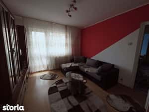 VAND APARTAMENT 2 CAMERE COMPLET MOBILAT SI UTILAT - HUNEDOARA MICRO 7 — miniatura 4