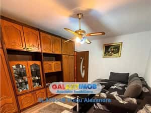 Apartament 2 Camere - Berceni - Oltenitei - Str. Panselelor — miniatura 5