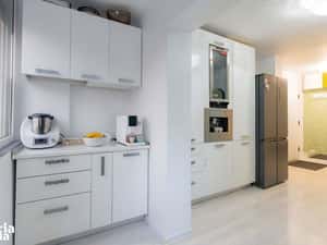 Ap. 3 camere | Decomandat | Et. 1, Bloc reabilitat | Moldovei Rogerius — miniatura 5