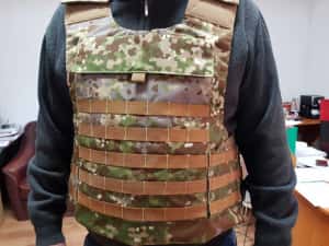 VESTE antiglont, nivel de protectie III (rezistente la 7,62x51mm)