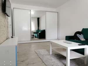 Garsoniera str.23 August — miniatura 2