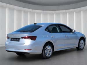 Skoda Octavia Manuală 116 HP Diesel — miniatura 3