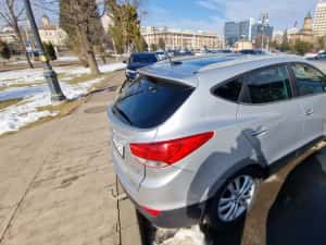 Hyundai ix35 2.0crdi — miniatura 3