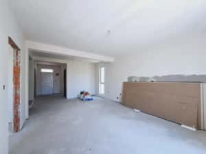 Aproape de Zone Cafe 2. Casa individuala. Panouri Fotovoltaice. — miniatura 7