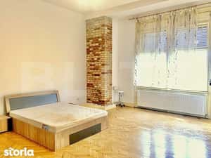 Apartament 3 camere, 115 mp, zona Centru - vedere Bega — miniatura 5