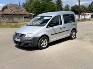 Vw Caddy din 2010 de 1.9 TDI — miniatura 4