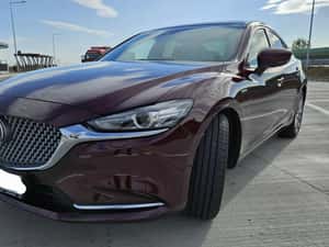 Vând Mazda 6 în ediția specială 20th Anniversary