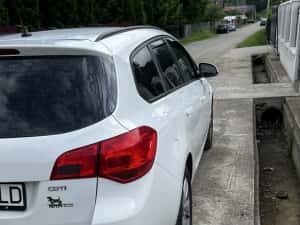 Opel astra j cdti an 2013 — miniatura 2