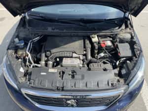 Peugeot 308 1,2 turbo benzina automat — miniatura 8