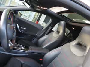 Mercedes-Benz CLA 200 - 61.000 km - 2024 — miniatura 6