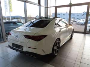 Mercedes-Benz CLA 200 - 61.000 km - 2024 — miniatura 7