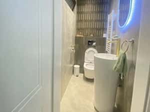 Oferta inchiriere spatiu comercial birouri, ultracentral Pitesti, renovat complet, 800 euro — miniatura 8