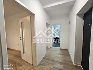 Apartament 2 camere decomandat, 2 parcari