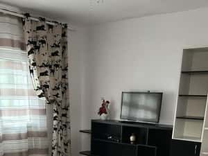 Apartament 2 camere zona Scoala 6 , etaj 3 , mobilat si utilat — miniatura 6