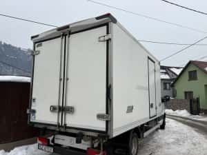 Cuburi frigorifie iveco daily si mercedes sprinter si de depozitare — miniatura 7