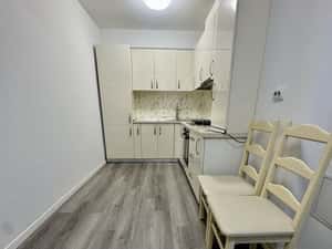 Apartament cu 2 dormitoare de închiriat | Bucsinescu