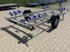 Remorci, platforme auto, utilaje, atv cu MMTA intre 350kg si 3500kg — miniatura 6