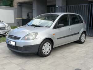 Ford Fiesta 1.3 Benzină – 100.000 km - 2008 / 11 - Foarte bine întreținută - Istoric complet — miniatura 3