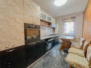 Apartament 2 camere decomandat | parcare proprie | centrul Civic — miniatura 3