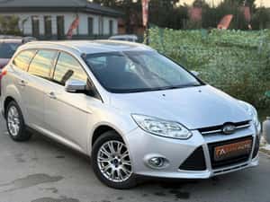 Ford Focus Manuală 120 HP Diesel — miniatura 2