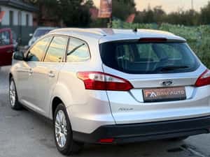 Ford Focus Manuală 120 HP Diesel — miniatura 5