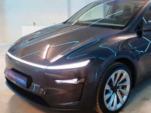 Tesla Model Y SUV second-hand 2026 — miniatura 3