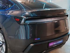 Tesla Model Y SUV second-hand 2026 — miniatura 7