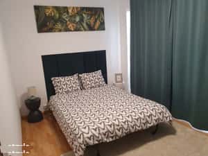 RATE LA DEZVOLTATOR Suprafata superba- studio