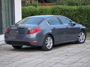 Peugeot 508 Hybrid / Dotari Premium — miniatura 4