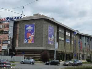 VITAN MALL-inchiriez garsoniera DECOMANDATA, 40mp, bloc 1990, 380euro