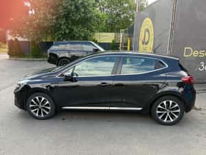Renault Clio Hibrid 2021, 54.000 km, 140 cai putere — miniatura 5