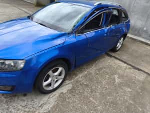Skoda Octavia 3  avariata — miniatura 4