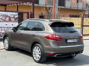 Porsche Cayenne 3.0 Diesel — miniatura 3