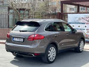 Porsche Cayenne 3.0 Diesel — miniatura 4