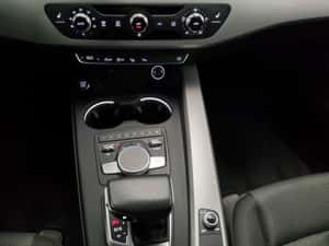 Audi A5 - Vehicul second-hand - 64.968 km — miniatura 5