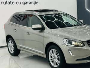 VOLVO XC-60 — miniatura 2