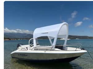 Vand barca Quicksilver Commamder 425
