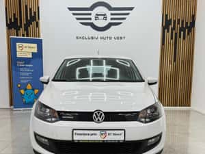 Volkswagen Polo - 3.990 EUR Cash sau Rate de la 85 EUR / Luna — miniatura 3