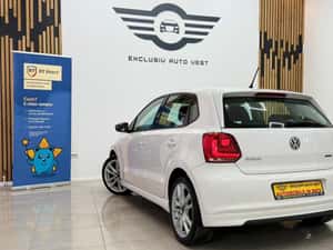 Volkswagen Polo - 3.990 EUR Cash sau Rate de la 85 EUR / Luna — miniatura 6