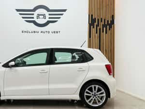 Volkswagen Polo - 3.990 EUR Cash sau Rate de la 85 EUR / Luna — miniatura 7