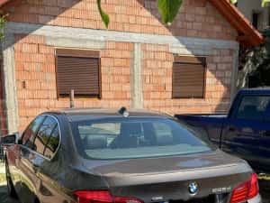 Bmw 525 automat F10 — miniatura 3