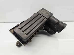 Carcasa filtru aer Volkswagen Passat B6 Variant (3C5) [Fabr 2005-2010] — miniatura 7