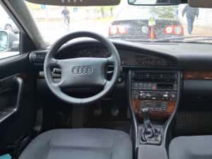 Audi 100 A6 C4 1995 vehicul istoric — miniatura 7