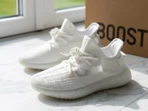 Adidasi Yeezy Boost 350 V2 White Alb Premium